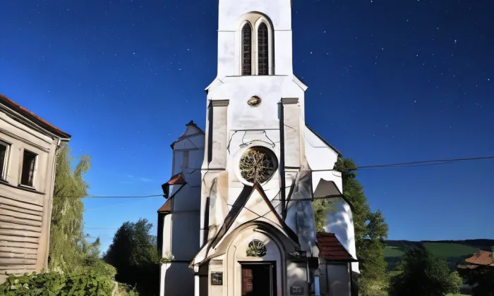 Kostel Narození Panny Marie (Ročov) – noc
