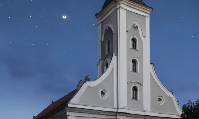 kostel Nejsvětější Trojice (Javorník) – noc