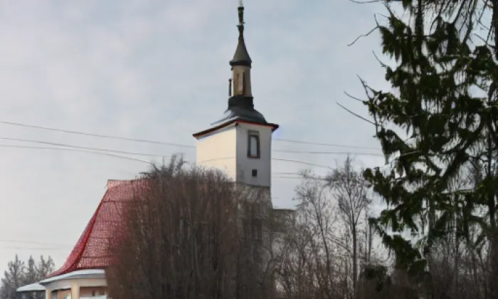 kostel Nejsvětější Trojice (Pouchobrady) – winter