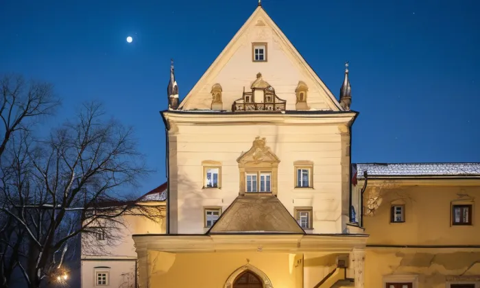 Kostel Panny Marie Andělské na Hradčanech – noc