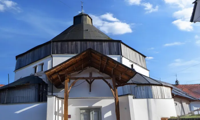 kostel Panny Marie Matky jednoty křesťanů – noc
