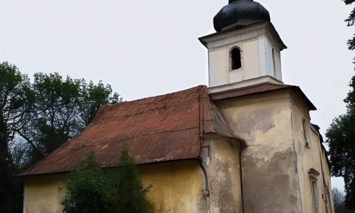 kostel svaté Anny (Boršov) – spring