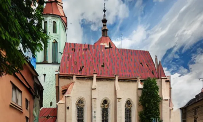 Kostel svatého Bartoloměje (Herálec) – noc
