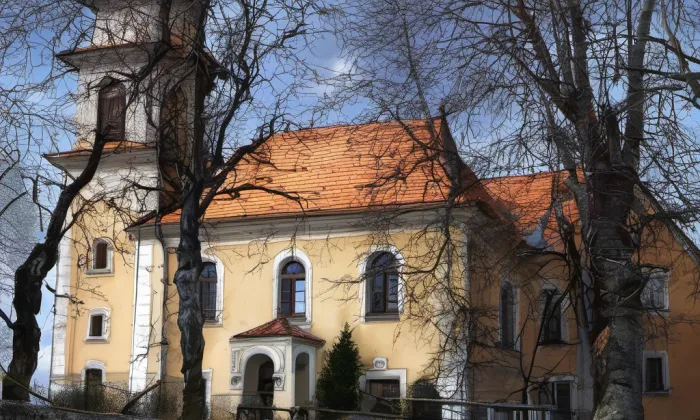 kostel svatého Bartoloměje (Hostouň) – autumn