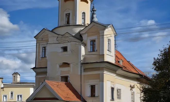 kostel svatého Bartoloměje (Ivaň) – autumn
