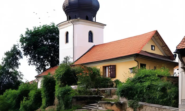 Kostel svatého Bartoloměje (Popovičky) – summer