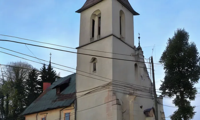 Kostel svatého Cyrila a Metoděje (Podivice) – spring