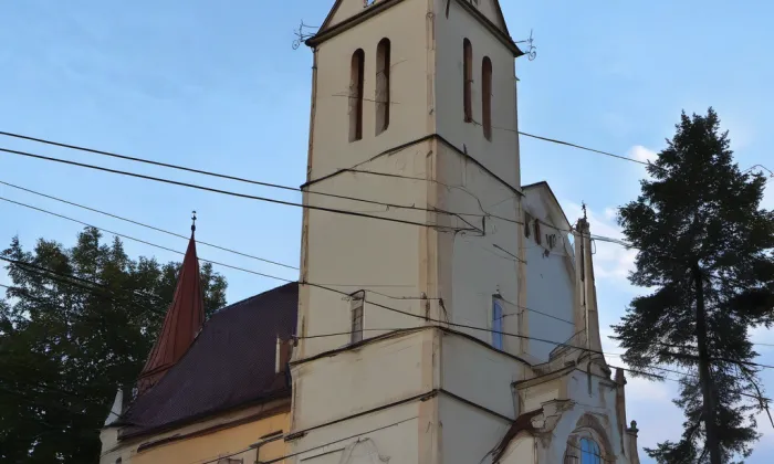 Kostel svatého Cyrila a Metoděje (Podivice) – summer