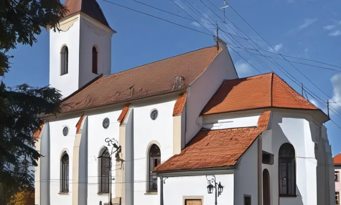 kostel svatého Cyrila a Metoděje (Rybníky) – autumn