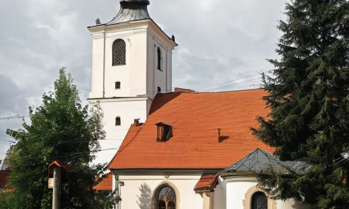 Kostel svatého Jakuba Staršího (Svádov) – autumn