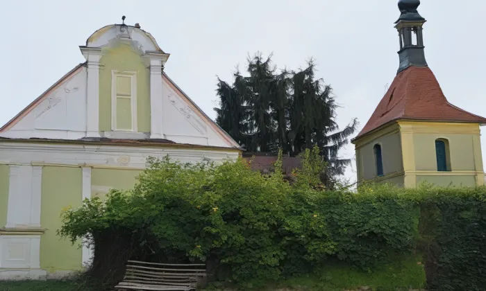 Kostel svatého Jana Křtitele (Kostelec nad Černými lesy) – spring