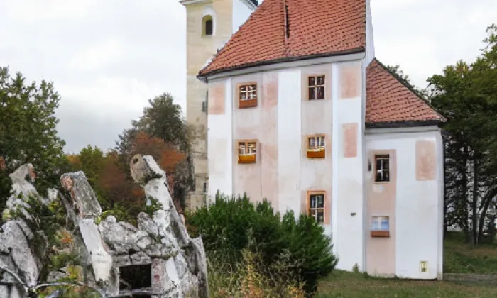 Kostel svatého Martina v Tožici – autumn