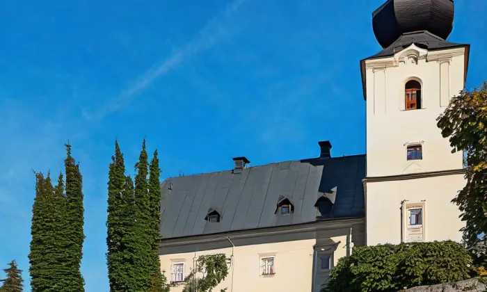 kostel svatého Mikuláše (Krucemburk) – summer