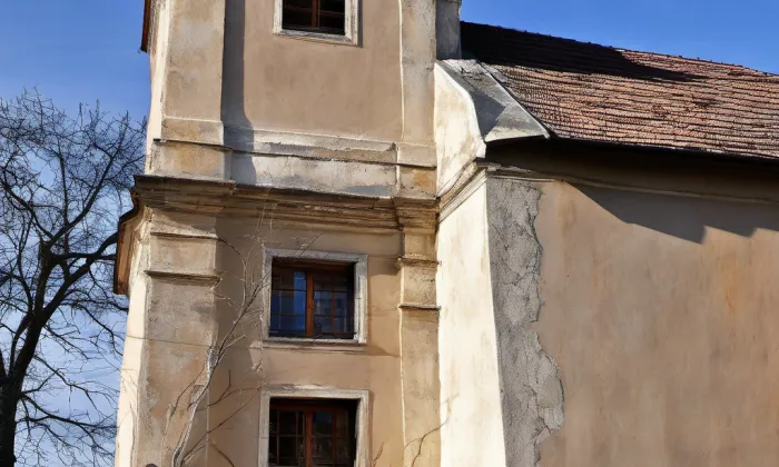 Kostel svatého Mikuláše (Mikulovice) – autumn