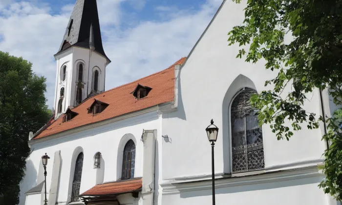Kostel svatého Mikuláše ve Vacově – noc