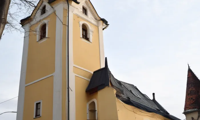 kostel svatého Petra a Pavla (Trnava) – winter