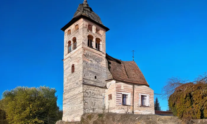 kostel svatého Petra v Poříčí nad Sázavou – spring