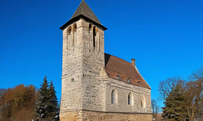 kostel svatého Petra v Poříčí nad Sázavou – winter