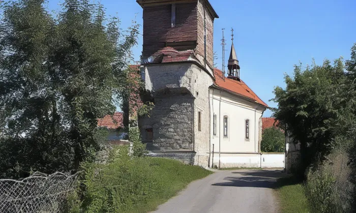 kostel svatého Vavřince (Svinčany) – noc
