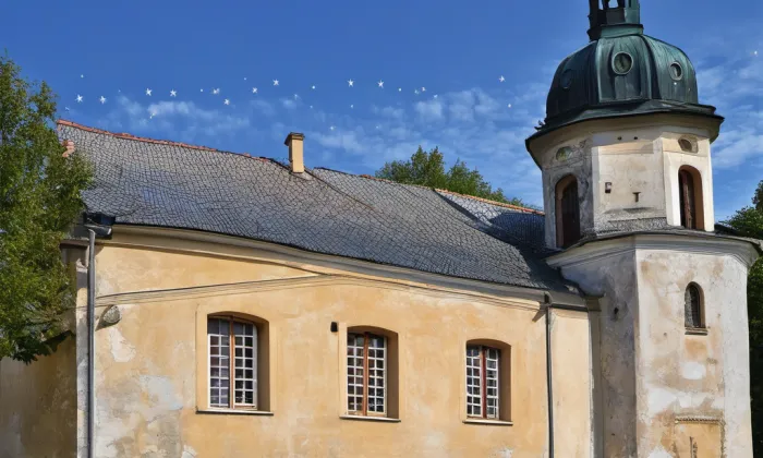 Kostel svatého Vavřince (Verušičky) – noc