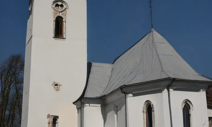 Kostel Tří králů (Břidličná) – summer