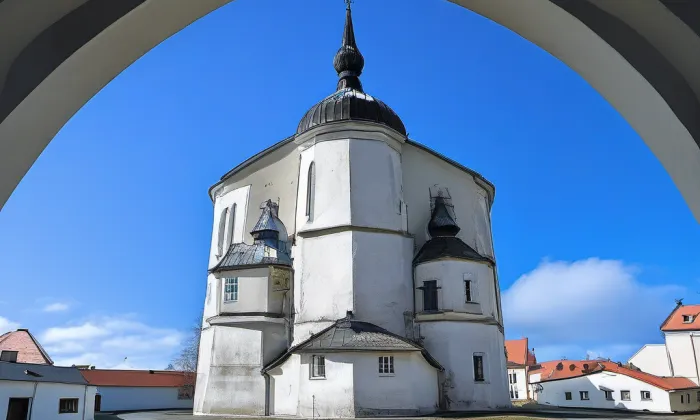 Poutní kostel svatého Jana Nepomuckého na Zelené hoře – winter