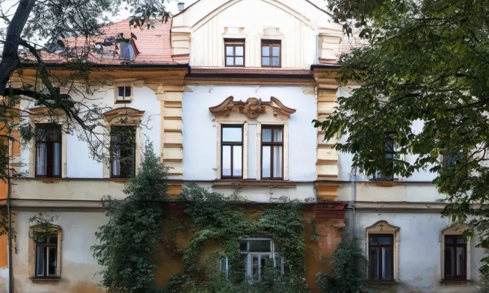 Zámek Studenec – autumn