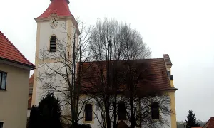 Kostel Nanebevzetí Panny Marie (Opočno)