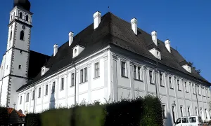 Klášter Božího Milosrdenství Rodiny Panny Marie